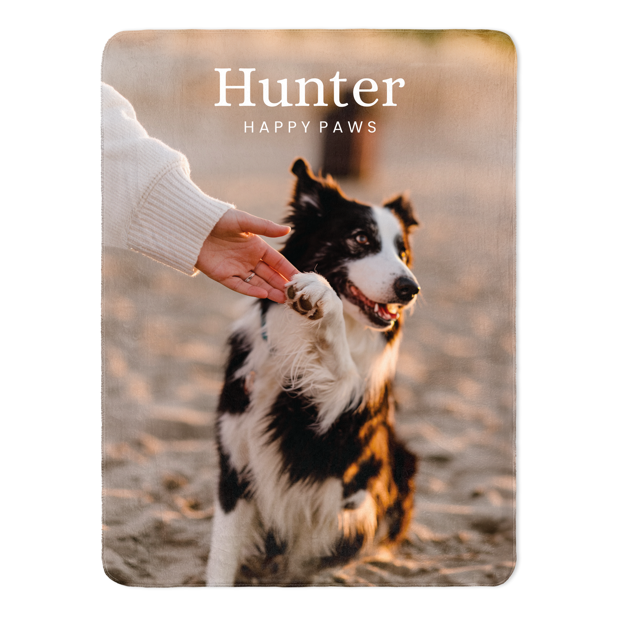 Manta de lã personalizada com foto impressa de um cão e os textos Hunter e Happy Paws para surpreender a sua família e amigos.