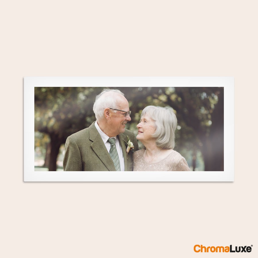 Aluminium photo panel Horizontal Chromaluxe aluminium photo print of an older couple looking at each other lovingly, personalized with a cherished memory