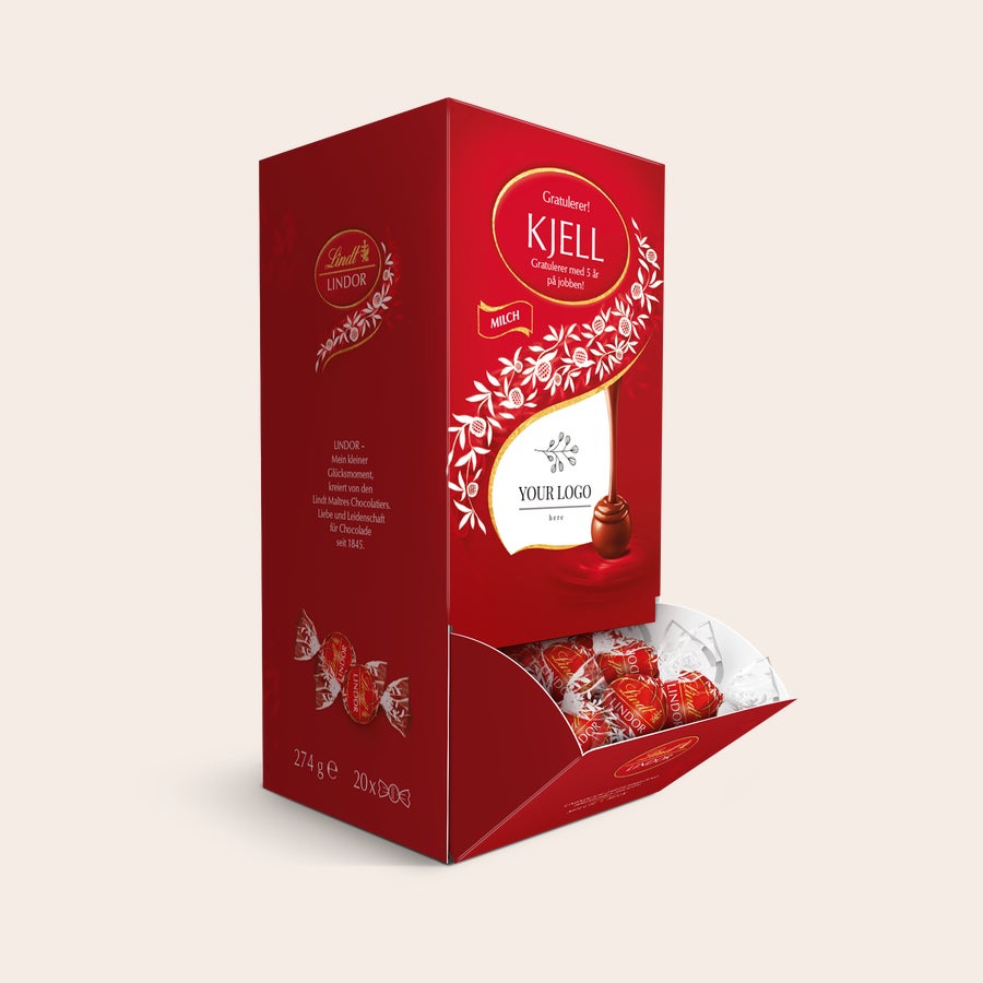Lindt Dispenser Rød Lindt sjokoladegaveeske, personlig tilpasset med navnet KJELL og en gratulasjonstekst.
