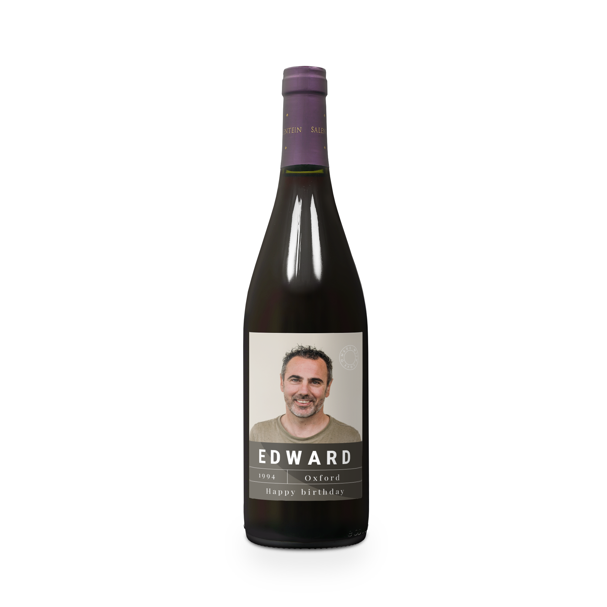 Botella de vino tinto Salentein Pinot Noir con etiqueta personalizada de foto, texto "EDWARD" y "Happy birthday".