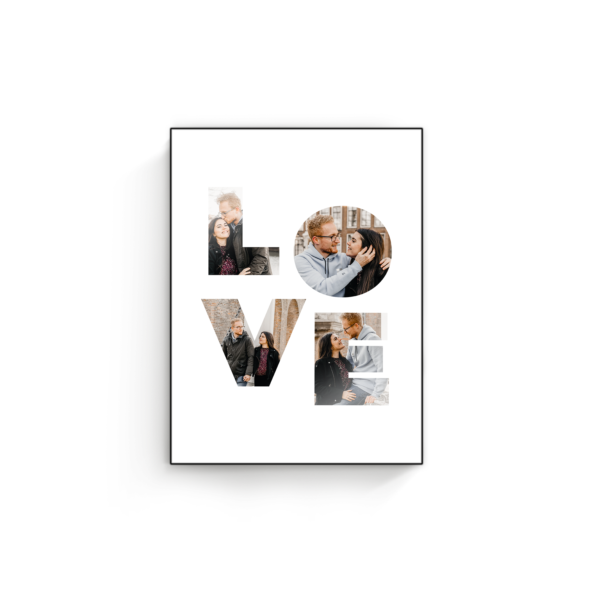 ChromaLuxe træfotopanel med personligt foto i LOVE form, som et unikt fotopanel