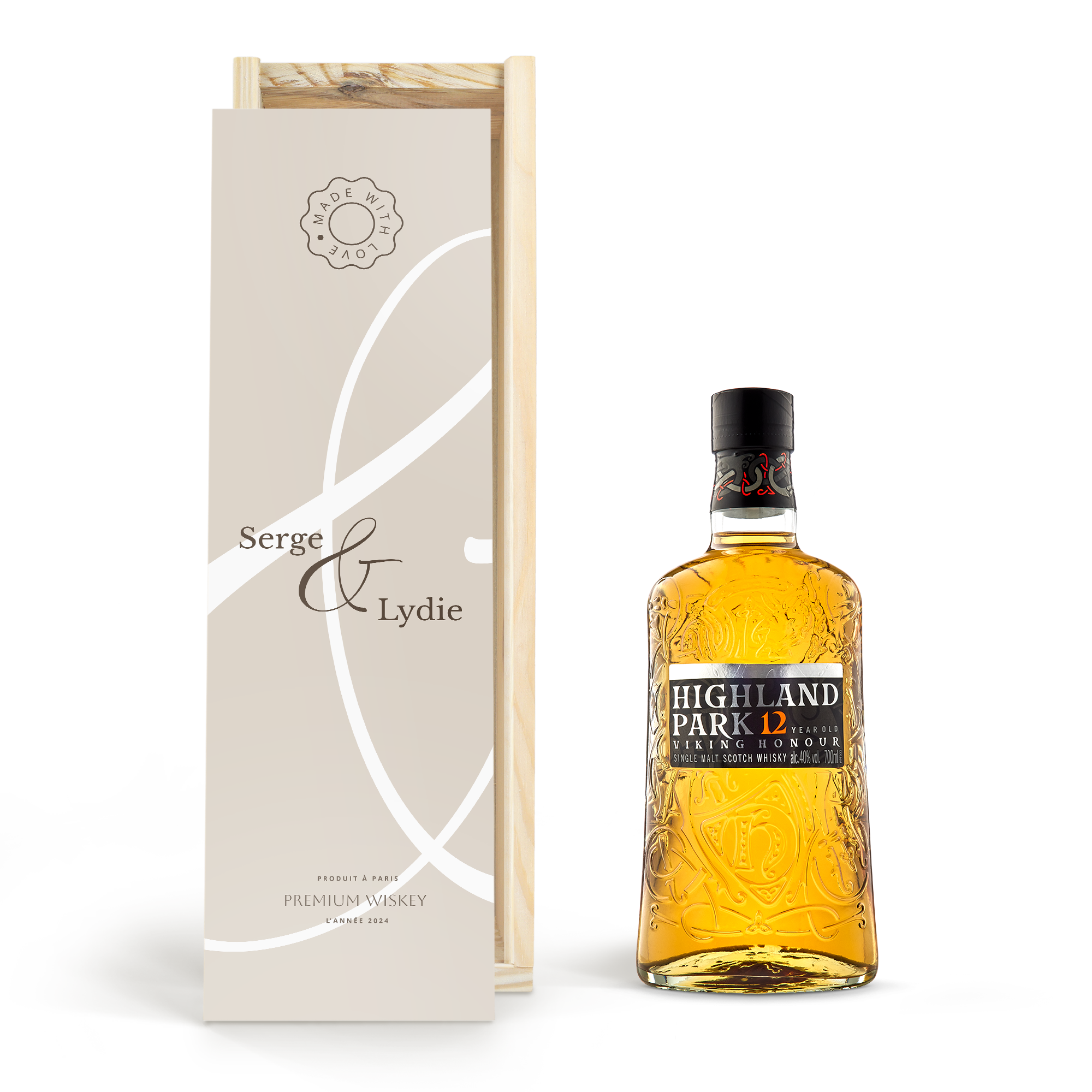 Bouteille de Whisky Highland Park 12 ans d'âge dans une caisse personnalisée avec les noms Serge et Lydie