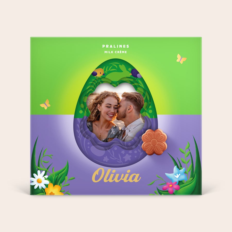 Milka 3D giftbox - Pasen Milka 3D paas giftbox, bedrukt met foto van stel, naam Olivia en vlinders