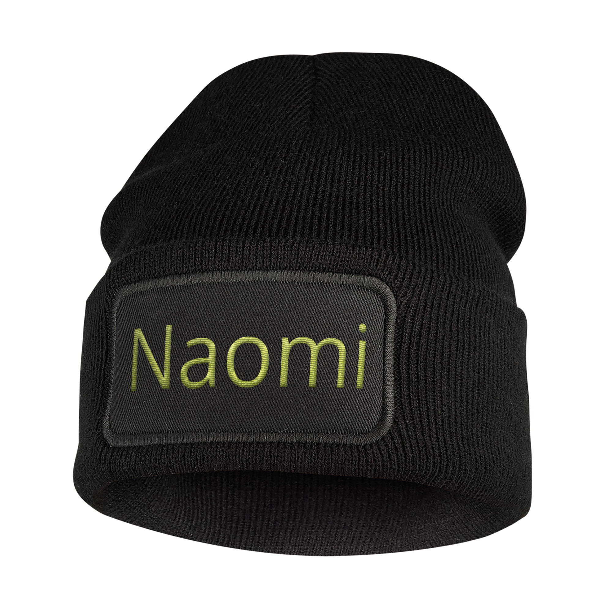 Zwarte muts met naam "Naomi" geborduurd in limoengroen op een donkergrijs vlak