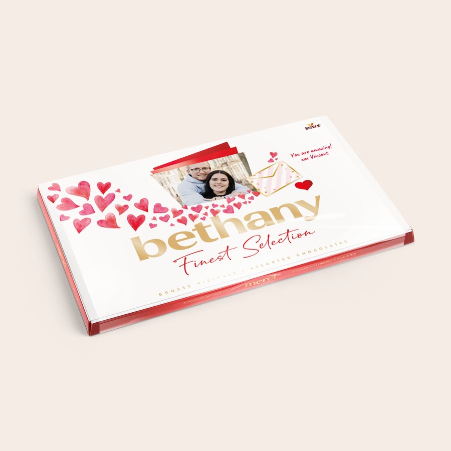 Scatola regalo e biglietto d'auguri personalizzati al cioccolato Merci Merci cioccolato con bigliettino personalizzato - 400 grammi con foto stampata di coppia, nome Bethany e messaggio You are amazing!