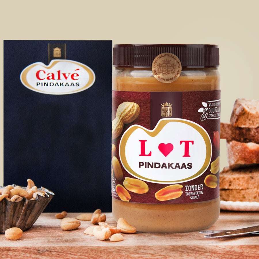 Calvé pindakaas liefdespot met initialen (supersize kilopot!)