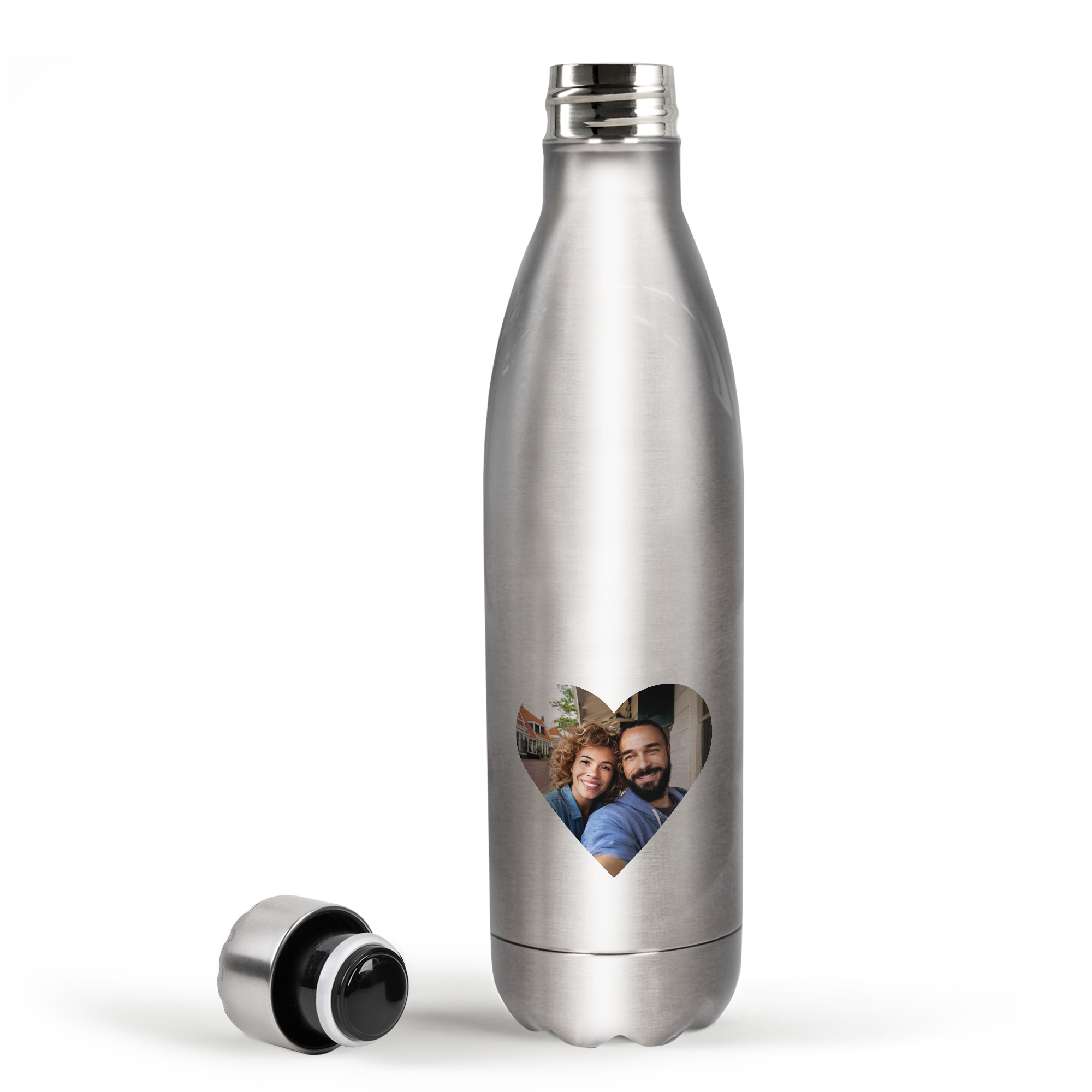 Aluminium isolierte Wasserflasche mit einem im Herz-Format aufgedruckten Foto eines lächelnden Paares