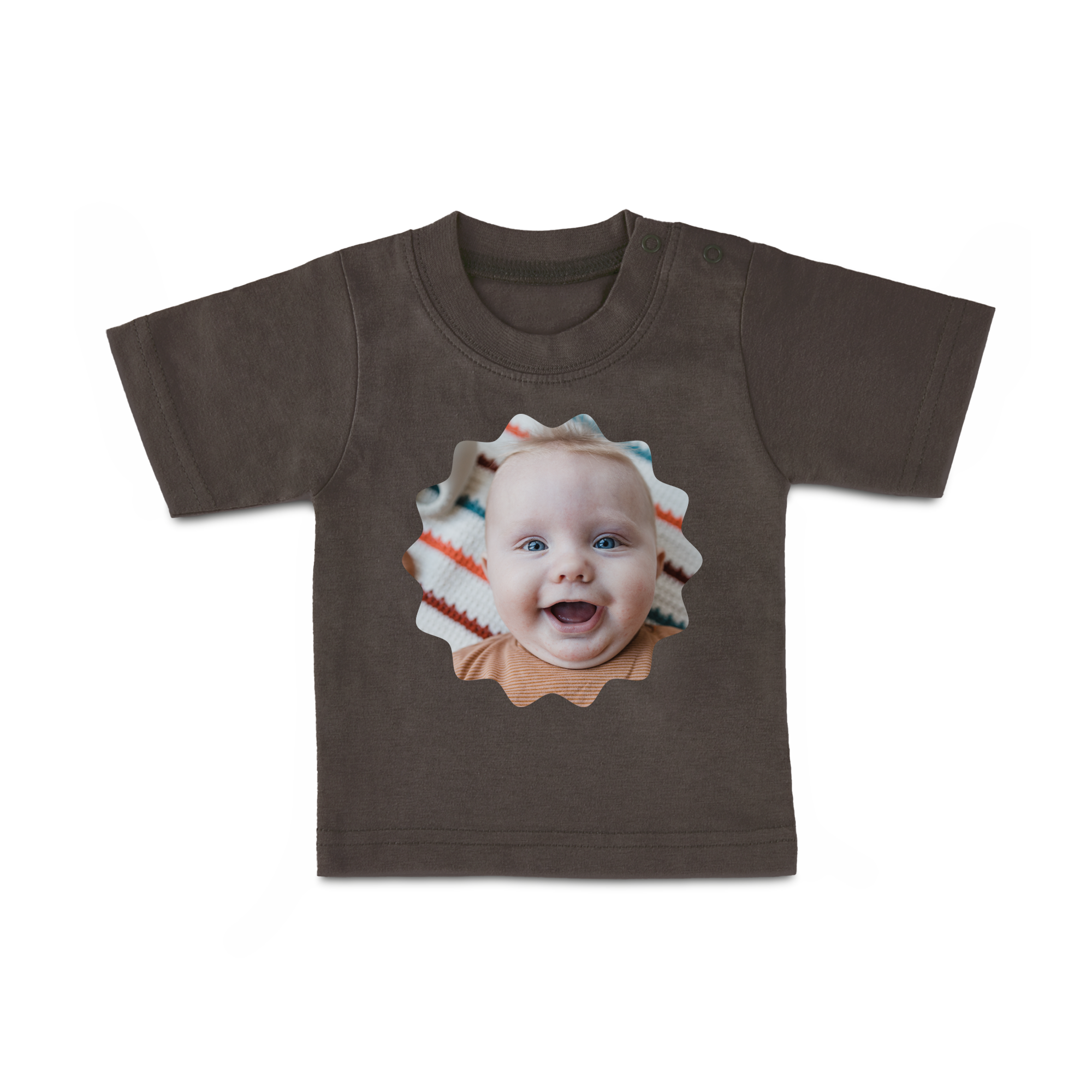 Braunes Baby T-Shirt mit Foto eines lachenden Babys, bedruckt mit Ihrem persönlichen Foto