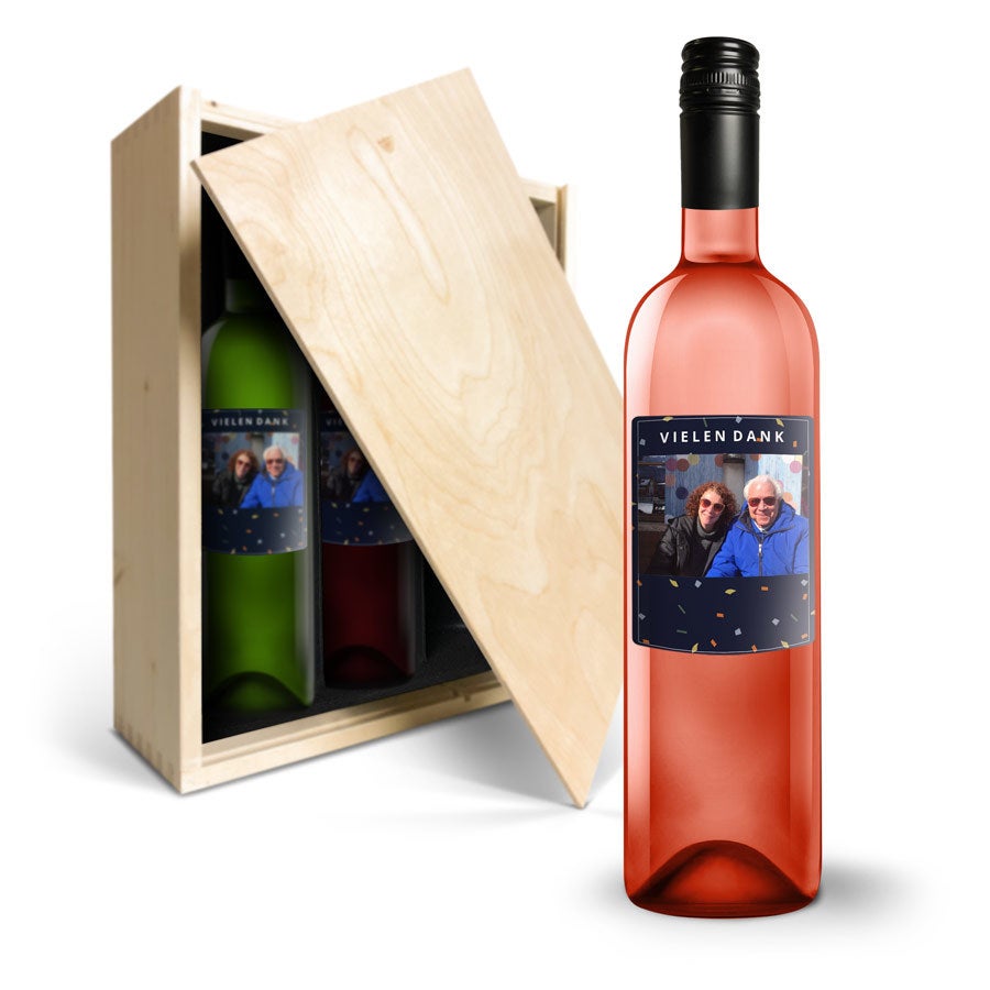 Wein Geschenkset Belvy Weiß, Rot Rosé mit personalisiertem Etikett  - Onlineshop YourSurprise