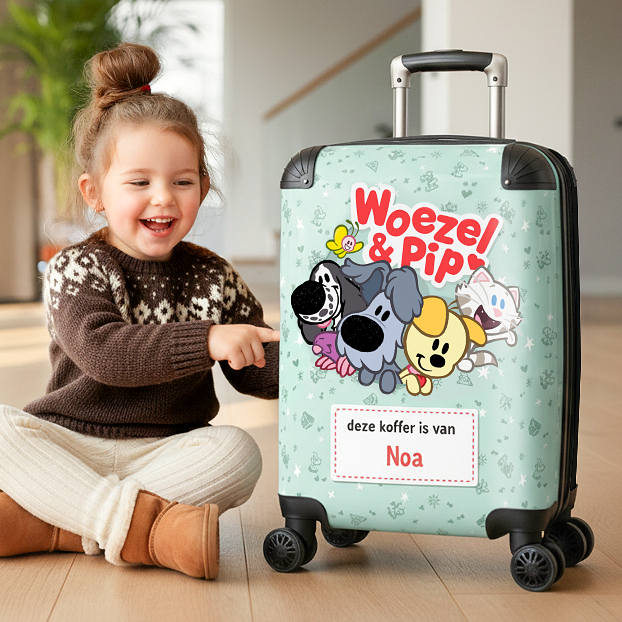 Woezel & Pip naamkoffer handbagage gepersonaliseerd met naam Noa en cartoonopdruk