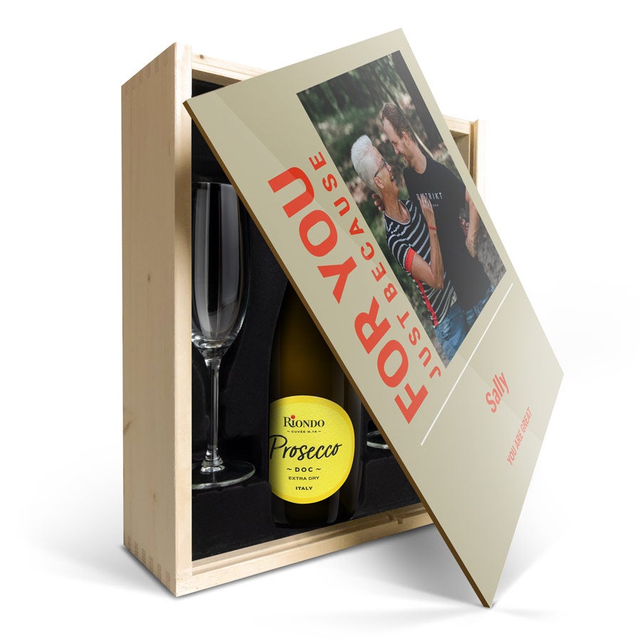 Personalised champagne gift set - Riondo Prosecco Spumante - Printed wooden case