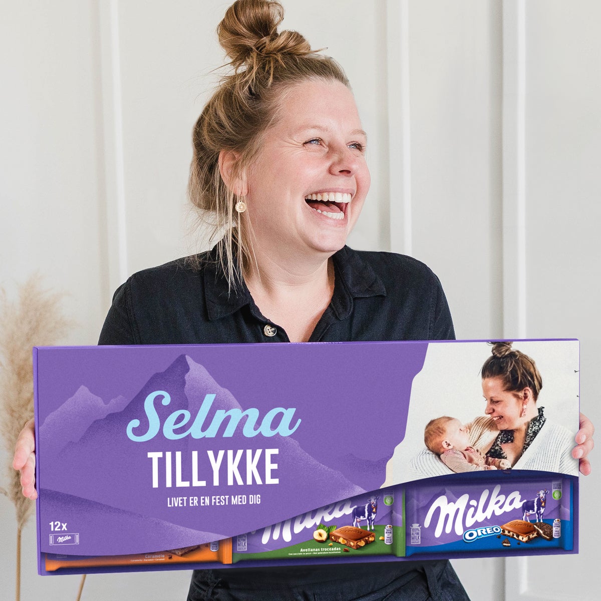 Personlig Mega Milka Chokolade med eget design - 12 plader