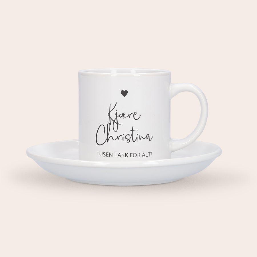 Cappuccinokopp med foto Hvit personlig kopp og tallerken med trykket tekst "Kjære Christina TUSEN TAKK FOR ALT!" og et hjerte