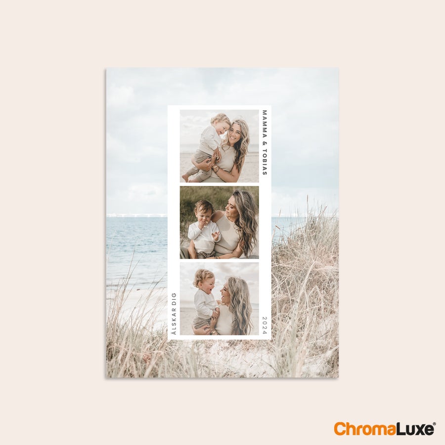 Aluminium fotopanel ChromaLuxe fotopanel med personlig text MAMMA & TOBIAS, ÅLSKAR DIG, och 2024. Tavla med fototryck av kvinna och barn på stranden.