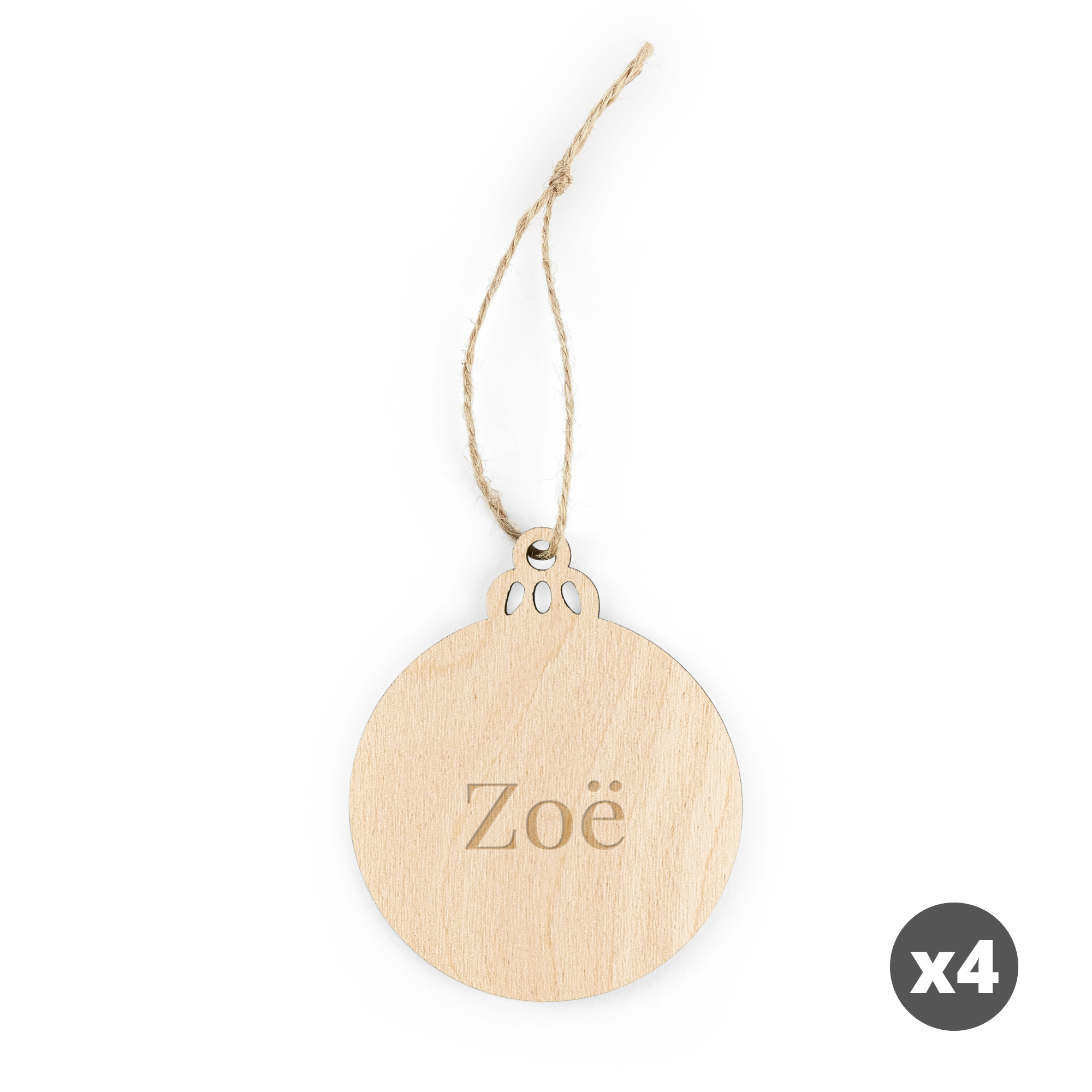 Houten kerstbalvormige kersthanger met naam Zoë, gegraveerd met persoonlijke tekst en touwtje