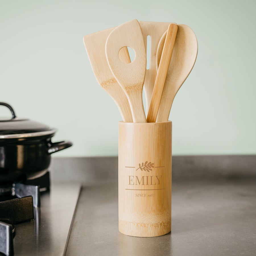 Utensilios de cocina de bambú personalizados. Utensilios de cocina de bambú personalizados.