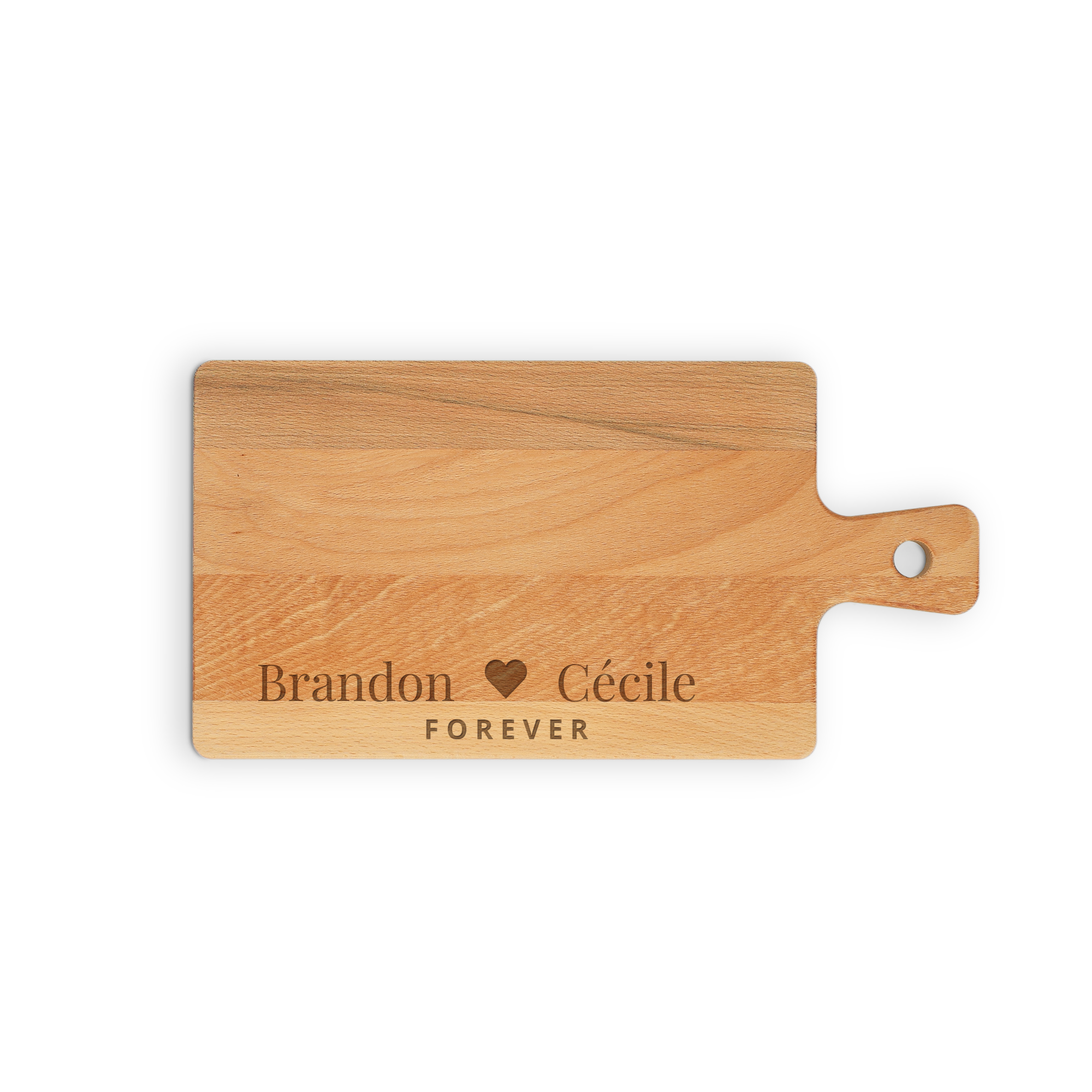 Plateau en bois gravé avec les prénoms Brandon et Cécile et le mot Forever pour servir vos snacks préférés.