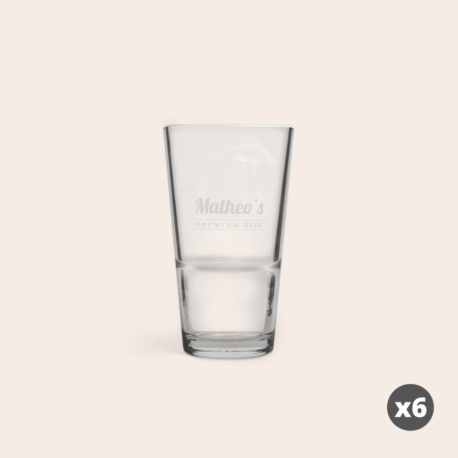 Half pint glass Personalised half pint glass engraved with "Matheo's Premium Beer." Say cheers to any occasion.