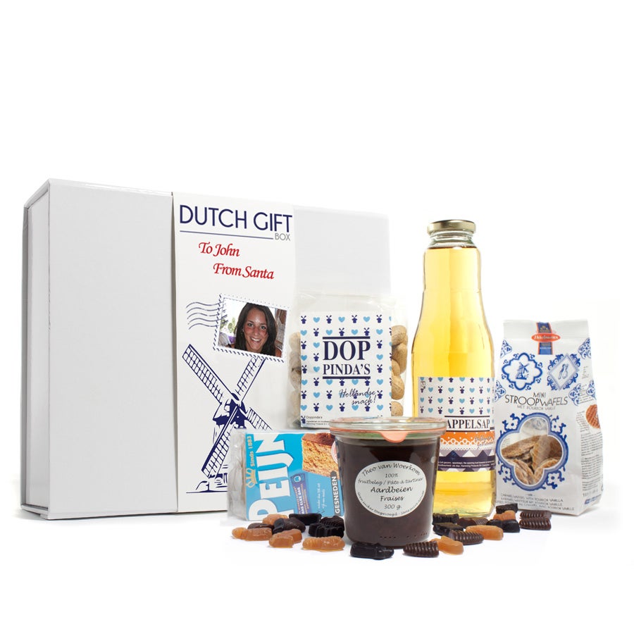 GIFT BOX Personalized box with Dutch delicacies
