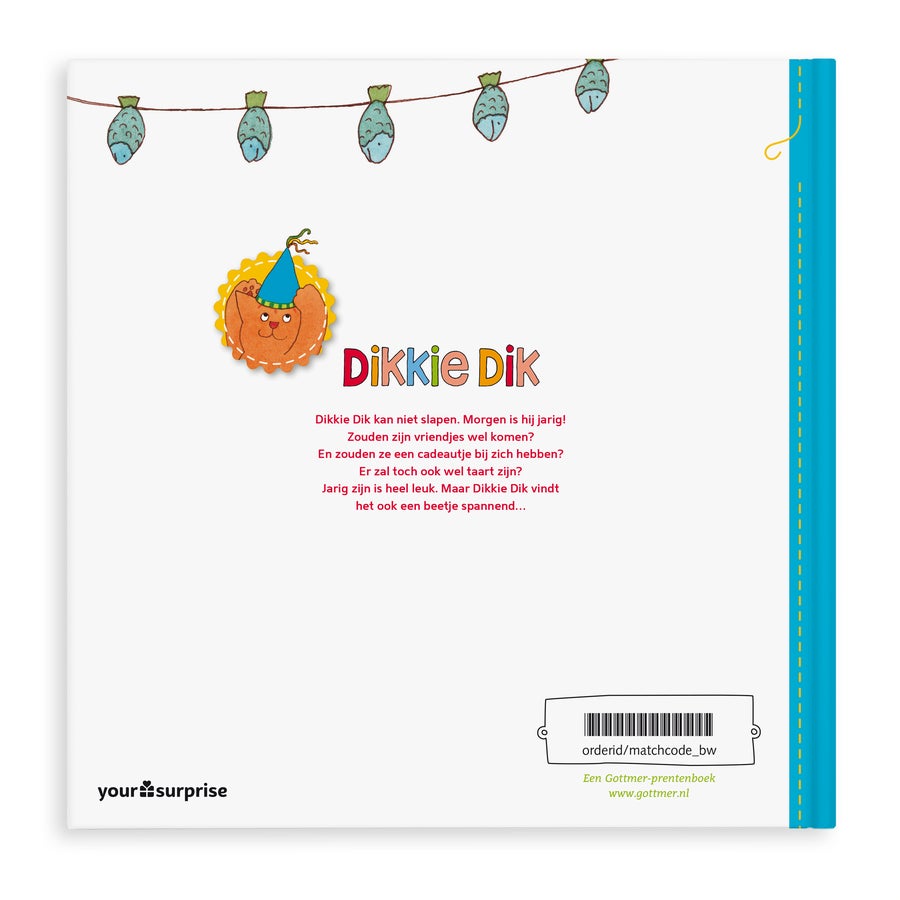 Boek "Dikkie Dik is jarig" met naam Dikkie Dik kinderboek met eigen naam, gedrukt op de kaft met een feestende Dikkie Dik illustratie.