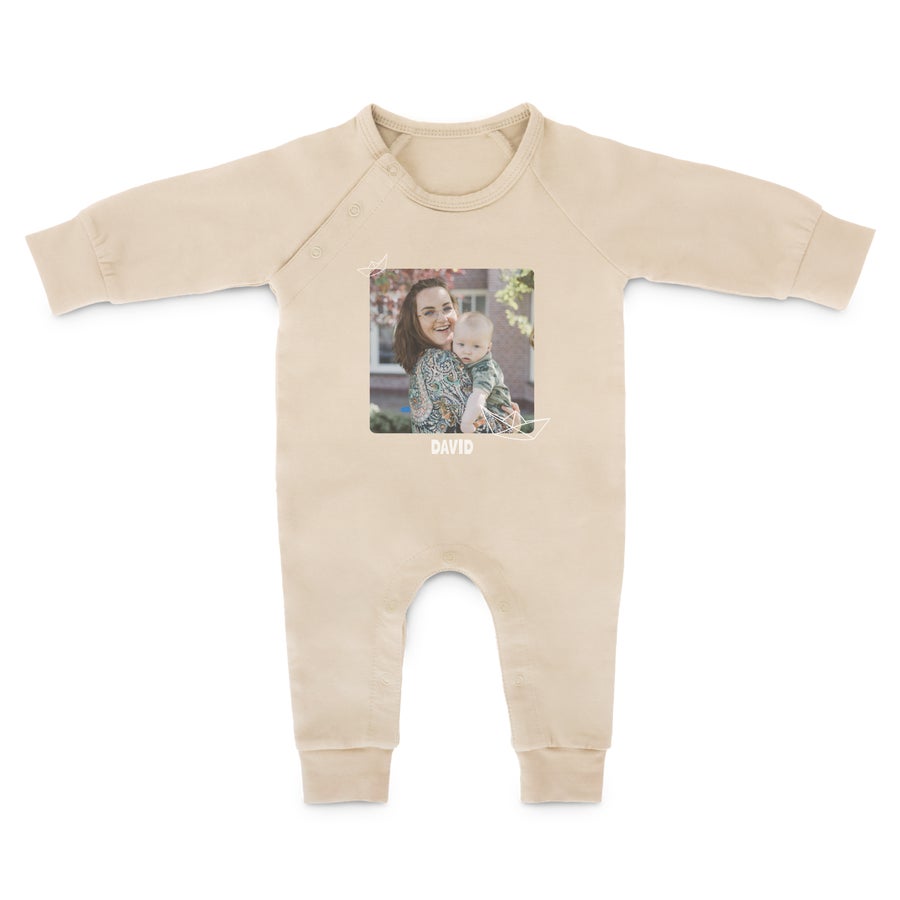 Baby jumpsuit met naam en foto