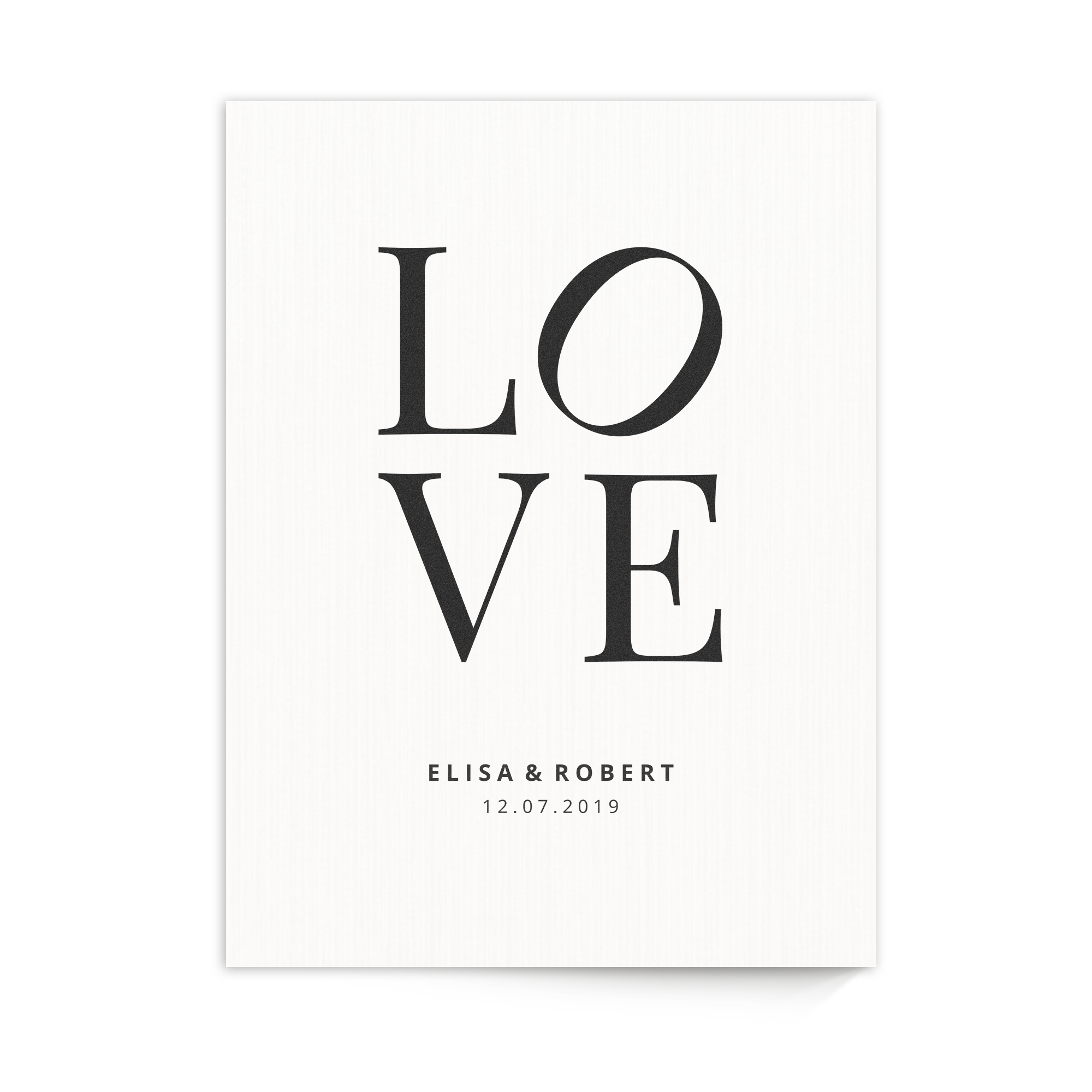 Wit houten fotopaneel met 'LOVE' en namen en datum gedrukt, om je favoriete foto af te drukken