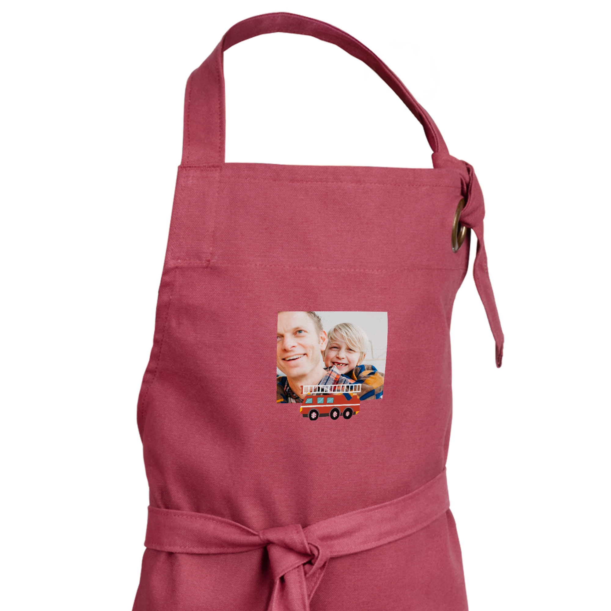 Rote Kinderschürze mit Papa und Kind Foto und Feuerwehrauto Motiv bedruckt