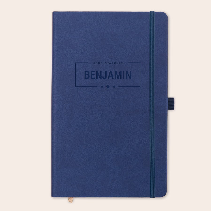 Caiet cu nume Notebook albastru personalizat, gravat cu numele Benjamin si textul Good Ideas Only, cu model stele.