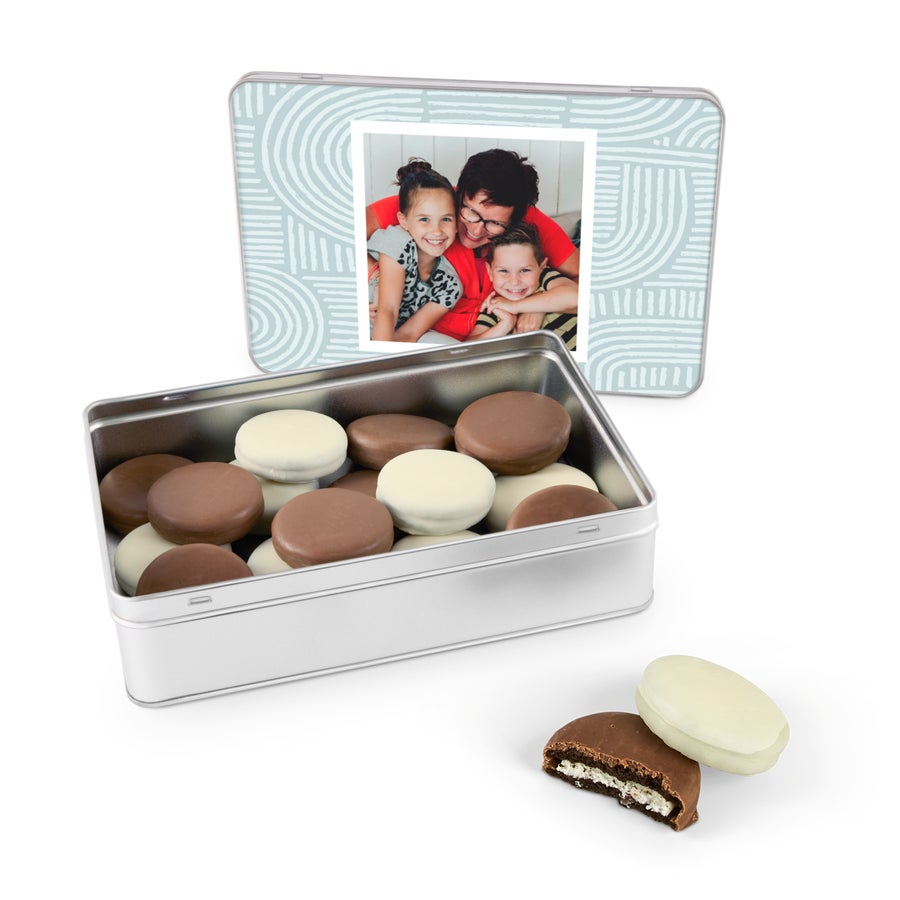 Koekblik gevuld met Oreo Koekblik gevuld met Oreo