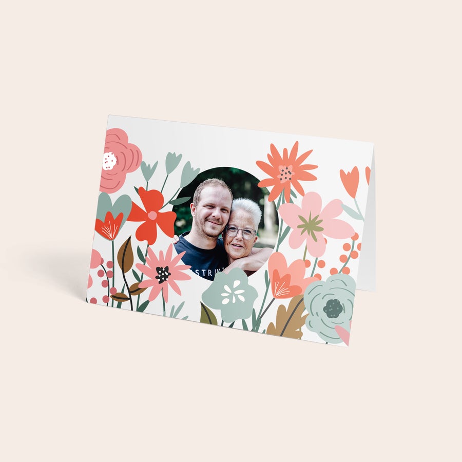 Briefkastenrosen Personalisierte Karte für Briefkastenblumen mit Foto eines Mannes und einer Frau, umgeben von einem Blumenmuster