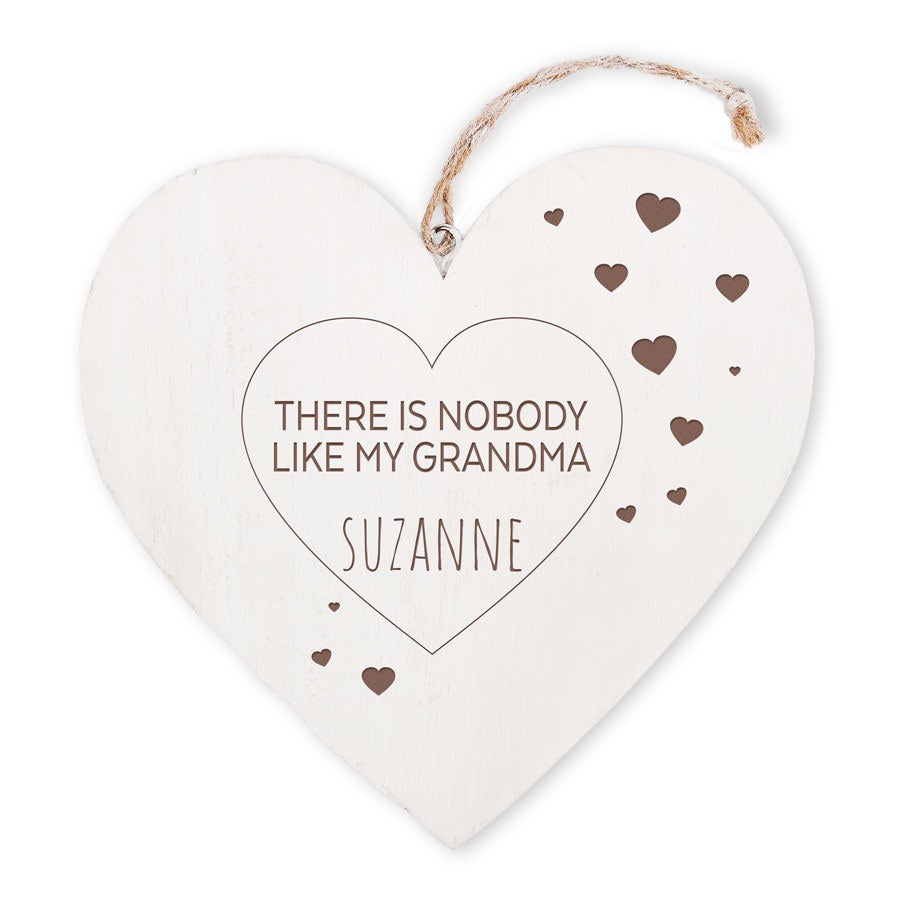 Personalised wooden heart decoration - Grandma - Engraved