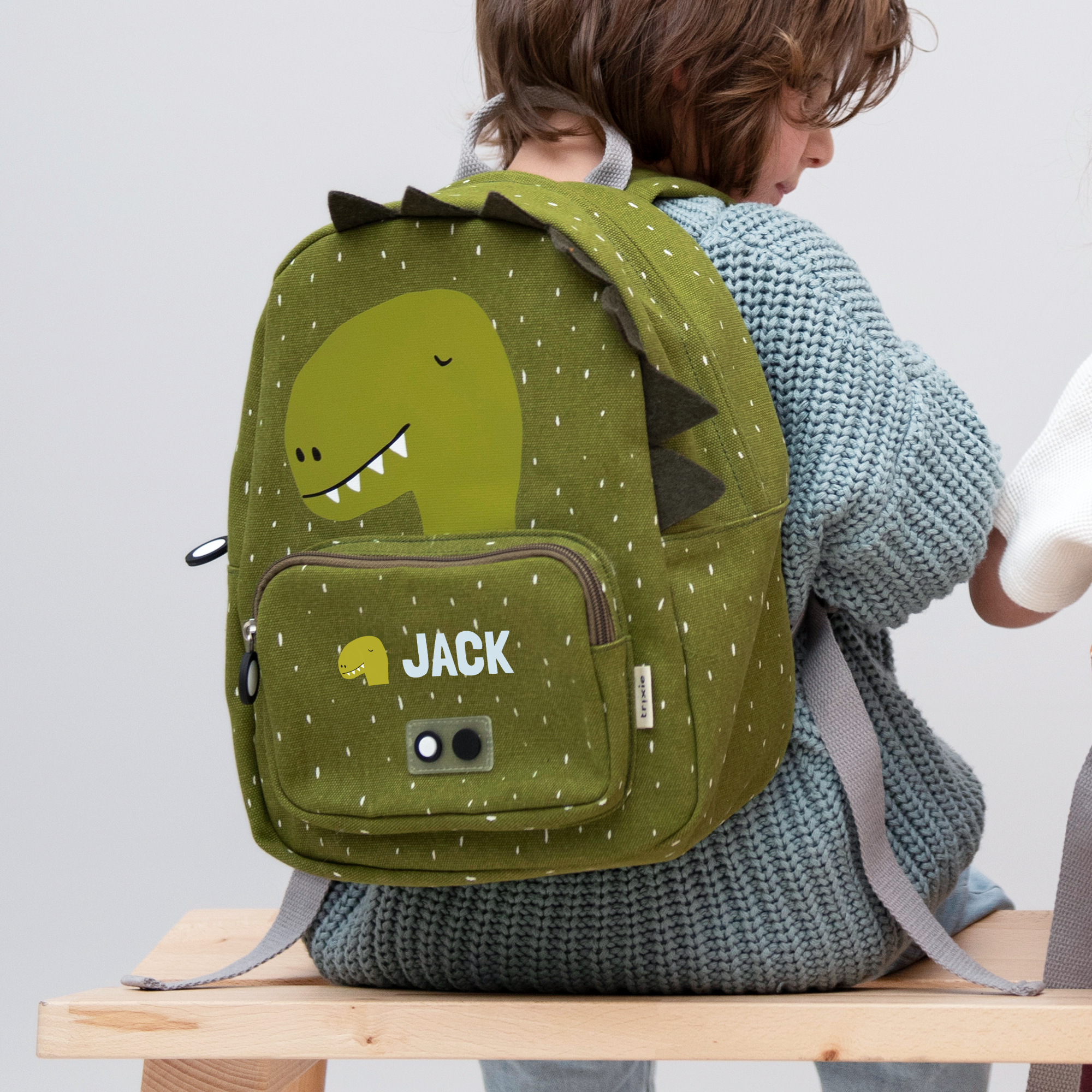 Zöld dinoszaurusz gyerek hátizsák fehér pöttyökkel, Jack névvel nyomtatva