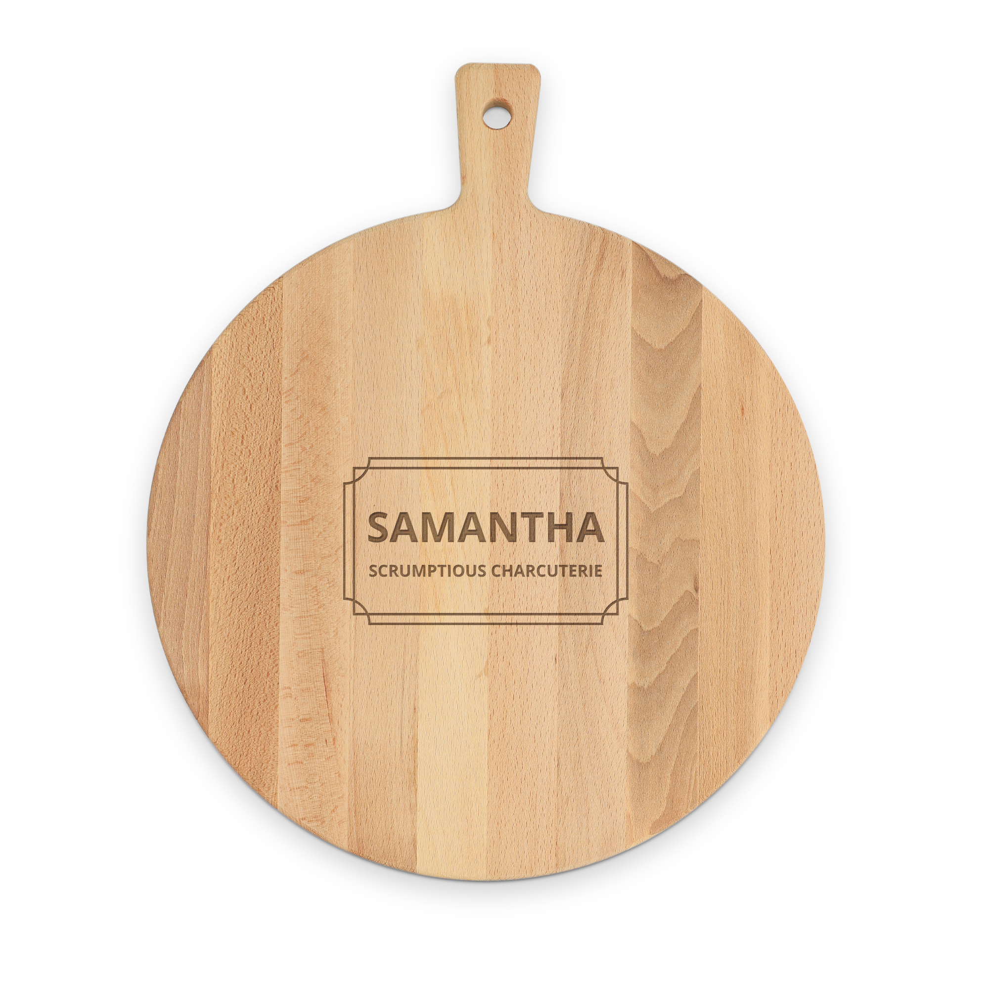 Kulatý dřevěný servírovací tác s gravírovaným jménem Samantha a nápisem Scrumptious Charcuterie