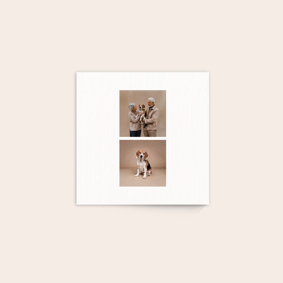 Foto su Legno Stampa su legno personalizzabile con foto di una coppia anziana e un cane beagle, stampa unica della tua foto