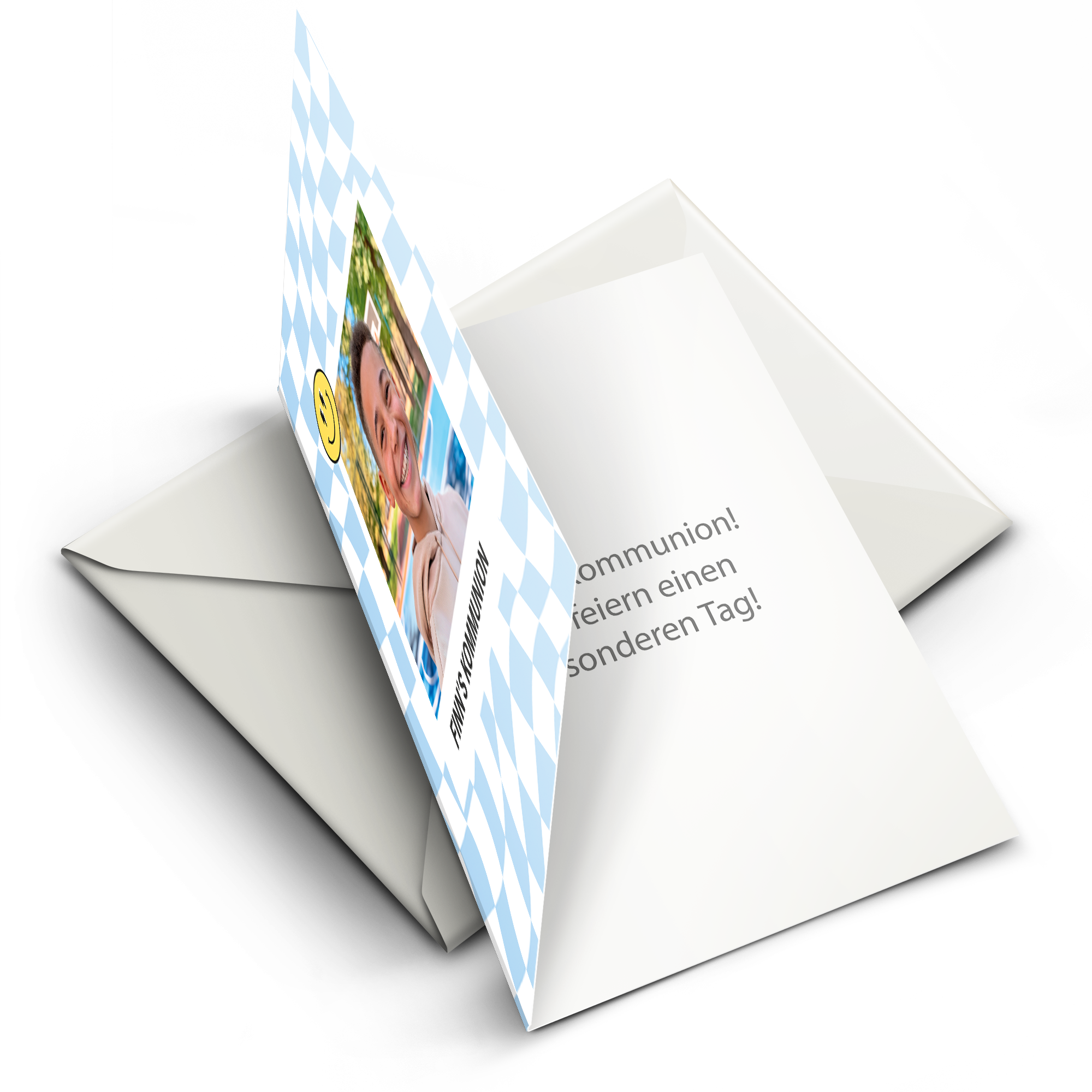 Personalisierte Kommunionskarte mit blau-weißem Karomuster, Foto und dem Text "FINN'S KOMMUNION" bedruckt. Gestalte die schönsten Karten zur Kommunion selbst!