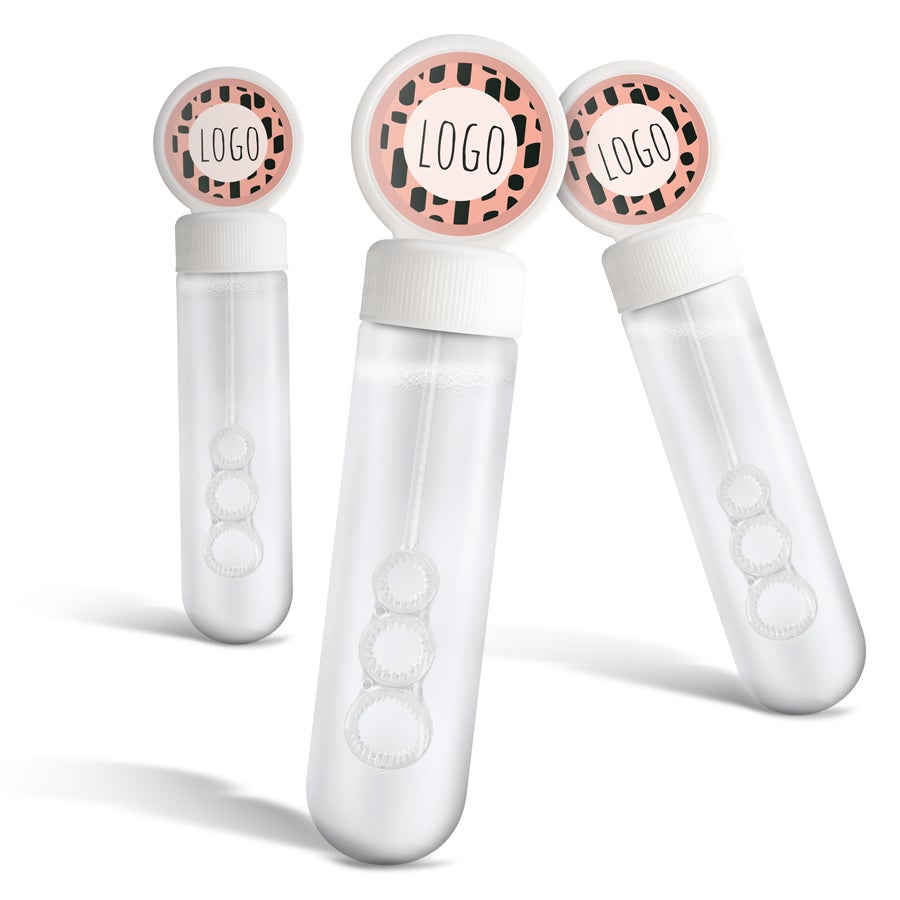 Bolle di Sapone Tre bottigliette di bolle di sapone personalizzabili con logo stampato, un giochino perfetto da regalare ai piccoli invitati alla comunione