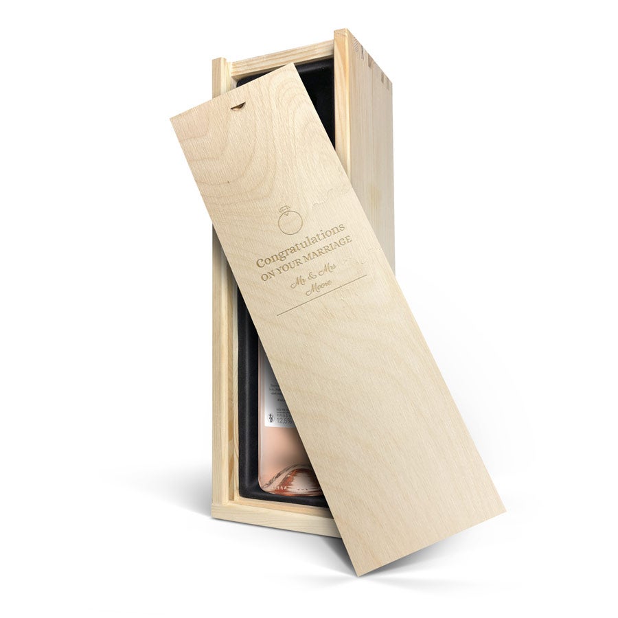 Personalised wine gift - Maison de la Surprise - Syrah - Engraved wooden case
