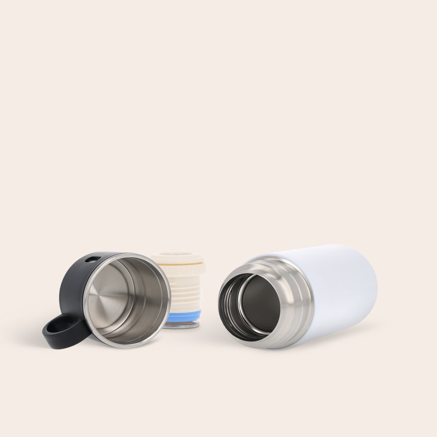 Frasco com chávena - personalizado Frasco personalizado de 350 ml branco com copo preto e tampa interna removíveis para manter as bebidas na medida certa