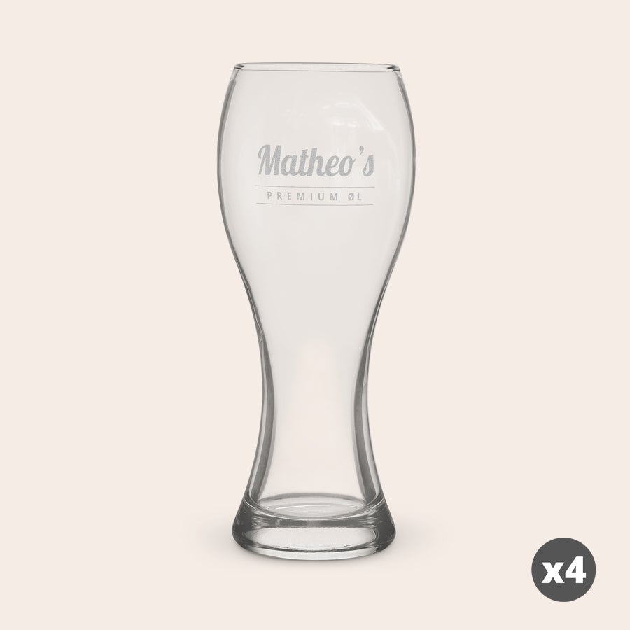 Ølglass - vasformad Ølglass inngravert med "Matheo's Premium Øl" og et tall som indikerer et sett med fire unike ølglass.