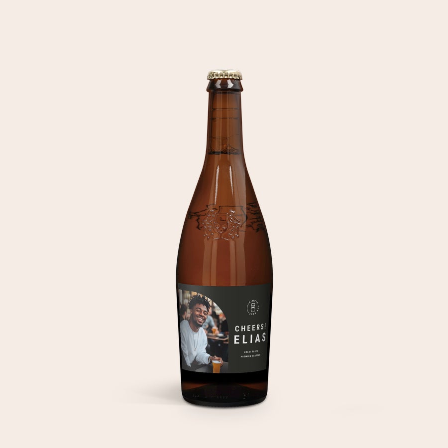 Garrafa de Cerveja - Duvel Moortgat Garrafa de cerveja artesanal com etiqueta personalizada impressa com a foto de Elias e texto de saudação