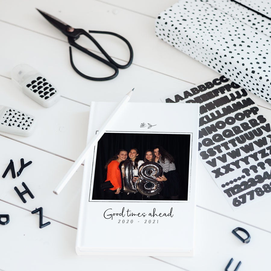 Schoolagenda maken - 2020/2021 - Softcover Schoolagenda maken - 2020/2021 - Softcover