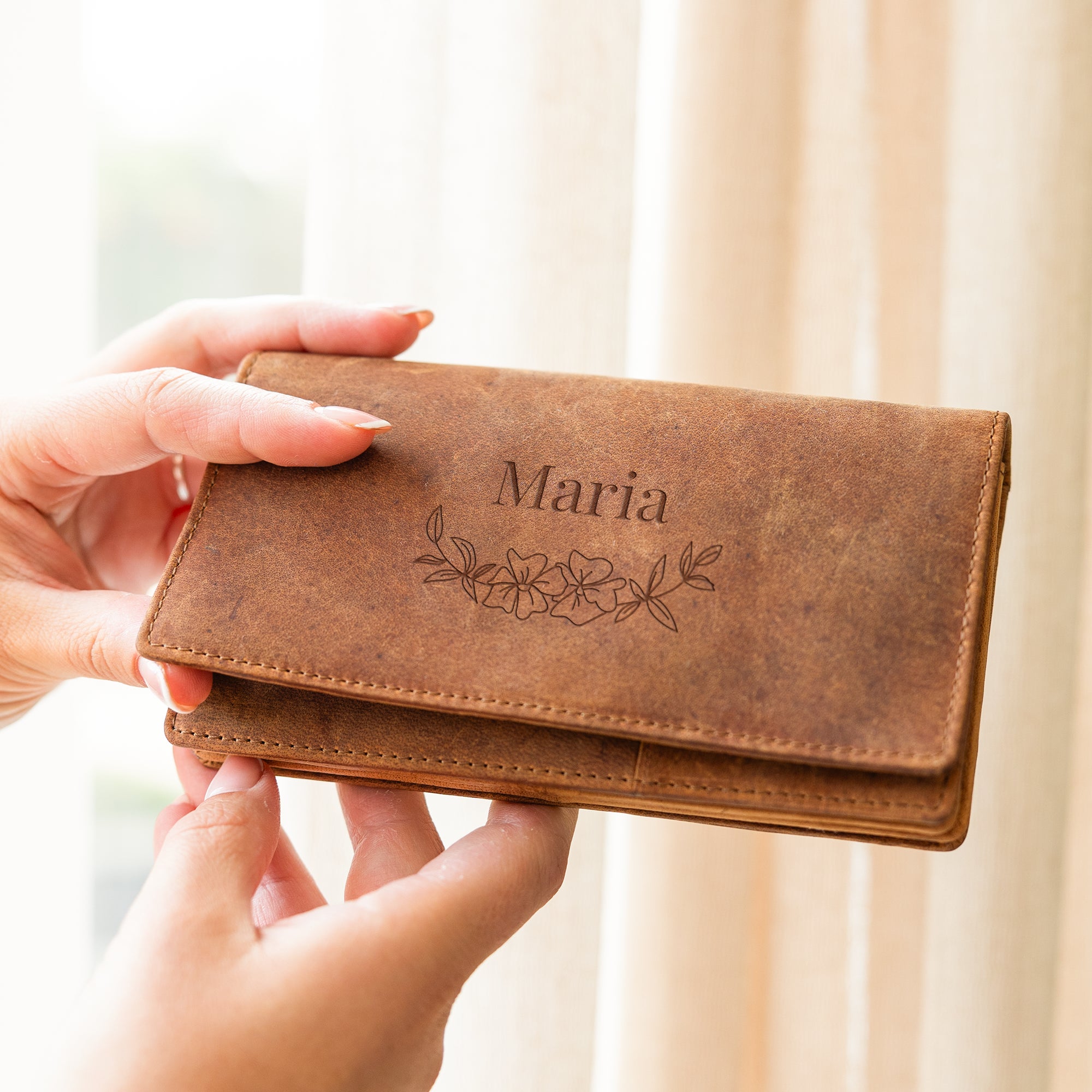 Personalised leather purse