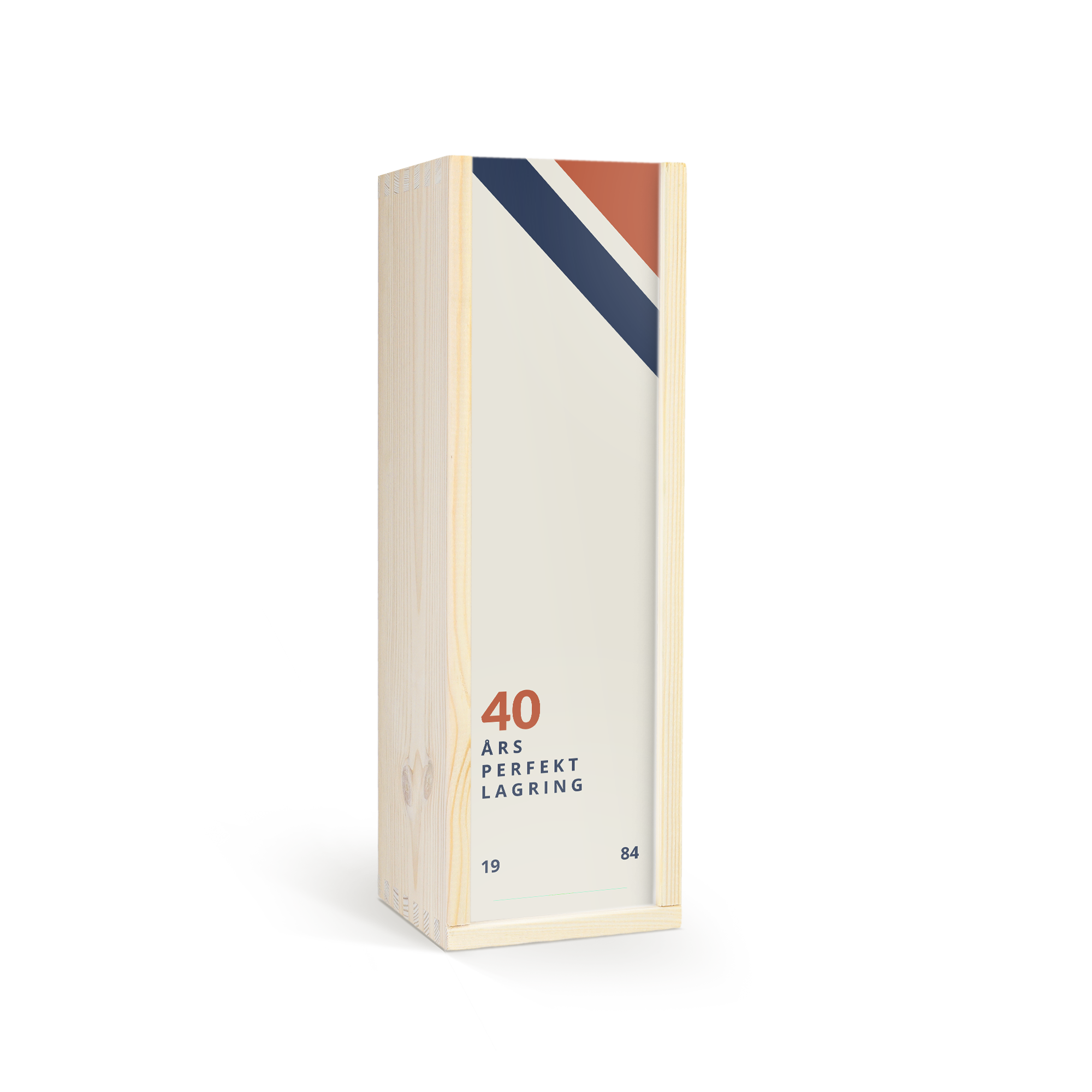 Overrask med en lækker flaske Glen Talloch whisky i en personlig trækasse med printet tekst om 40 års perfekt lagring