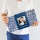 Wellness darčeková sada The Gift Label s personalizovaným uterákom pre hostí Wellness darčeková sada The Gift Label s personalizovaným uterákom pre hostí