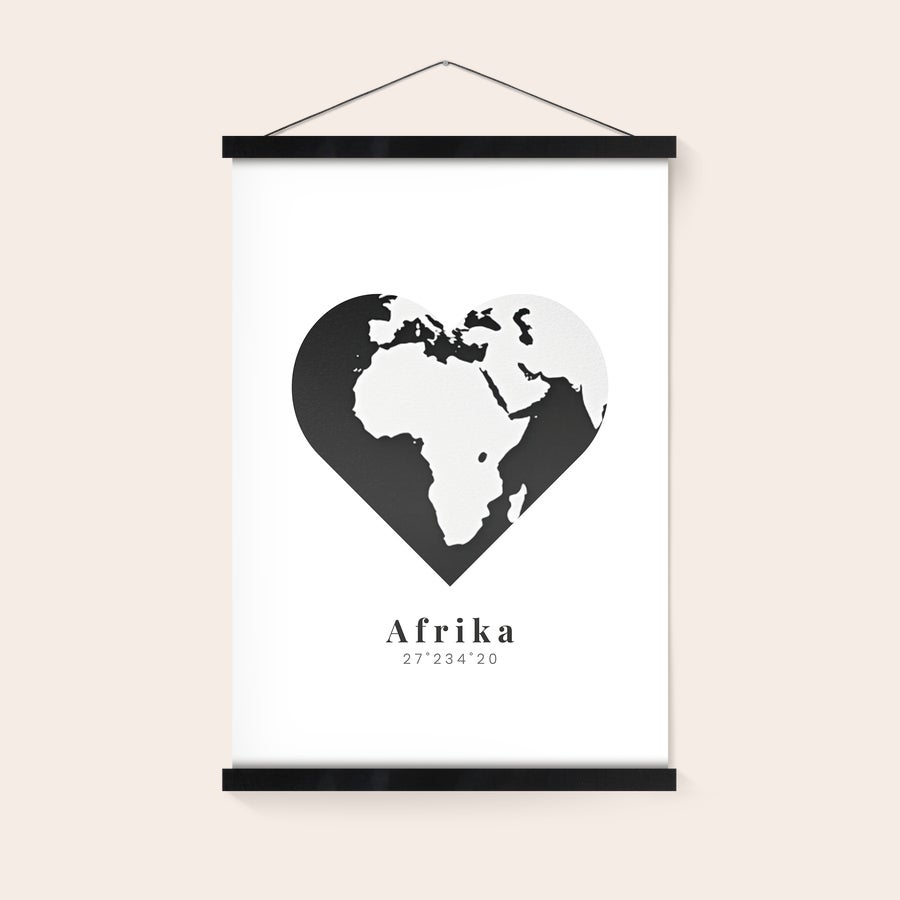 Poster personnalisé avec porte-affiche Accrochez votre plus beau moment photo au mur avec ce porte-affiche magnétique pratique, imprimé avec la carte de l'Afrique en forme de cœur
