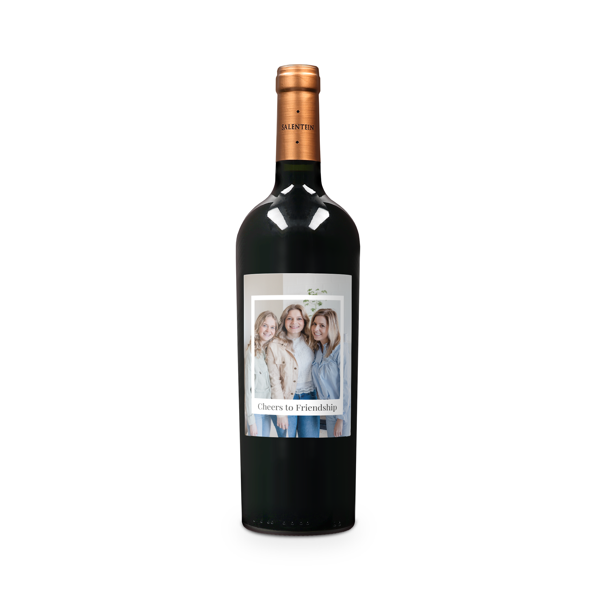 Botella de vino Salentein Malbec con etiqueta personalizada con foto y texto "Cheers to Friendship".