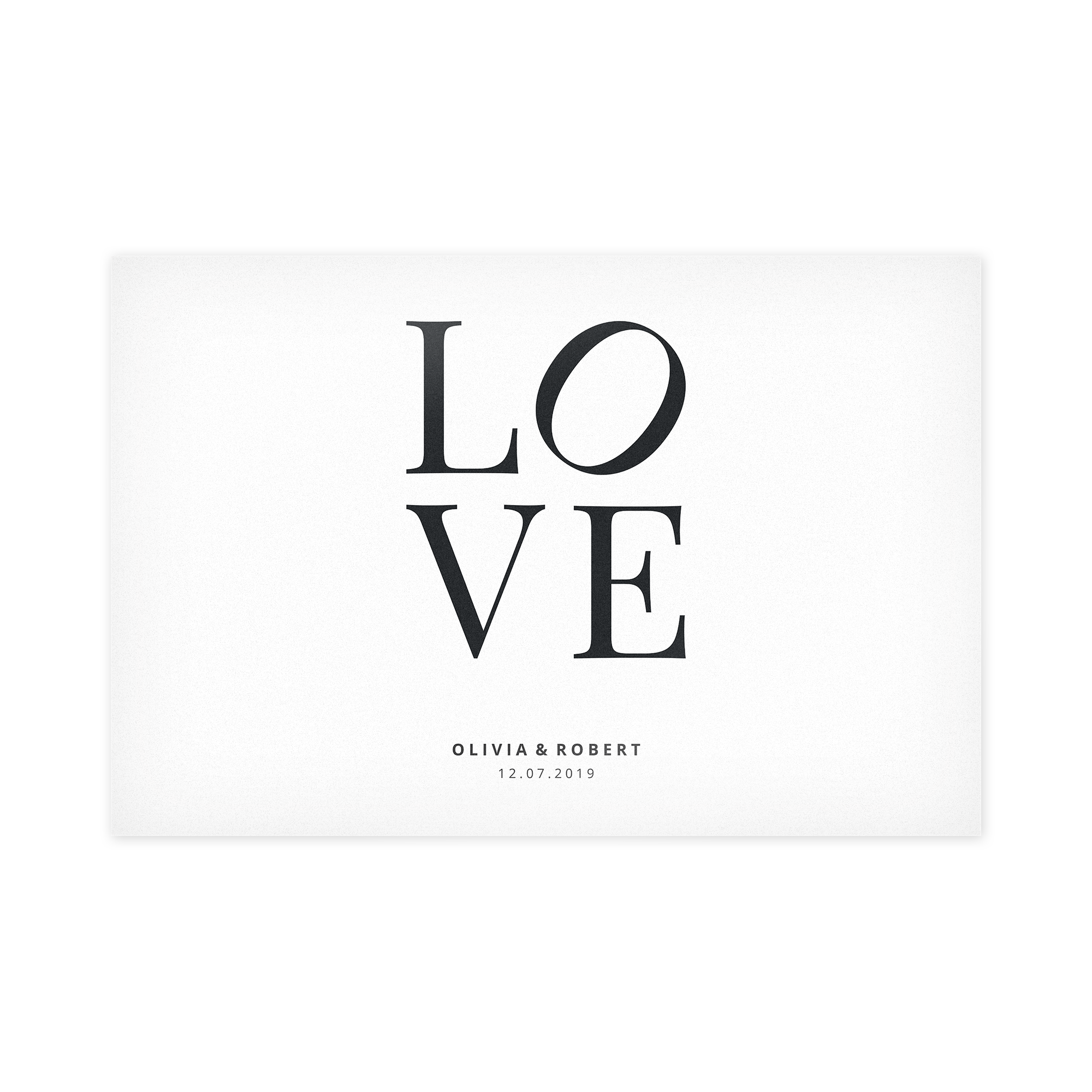 Panneau PVC personnalisé imprimé avec le mot LOVE et les prénoms Olivia & Robert pour une déco à votre image