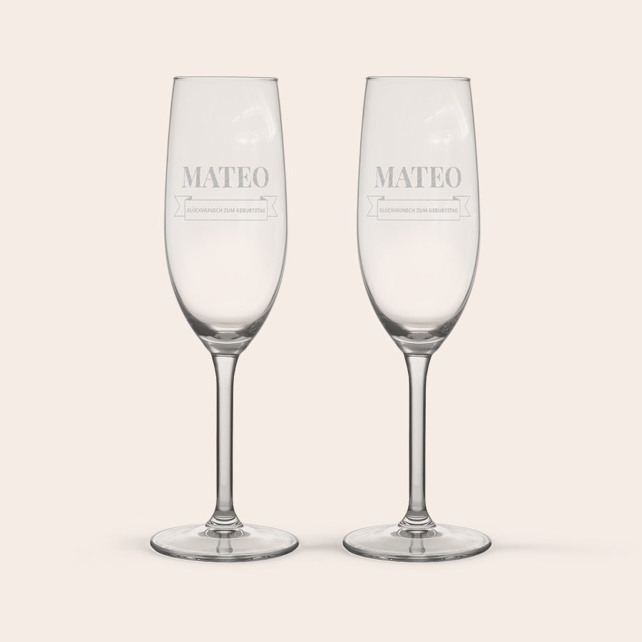 Moët & Chandon Ice Impérial Geschenkset mit Gläsern Moët & Chandon Ice Impérial Geschenkset mit Gläsern