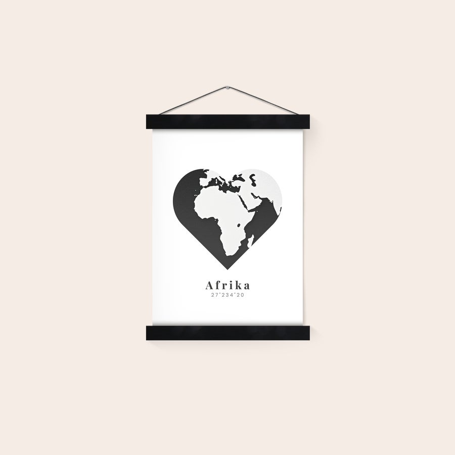 Poster  Personalizzato con Cornice da Appendere Poster da appendere personalizzato con mappa a forma di cuore dell'Africa, stampato con testo "Afrika 27°234´20"