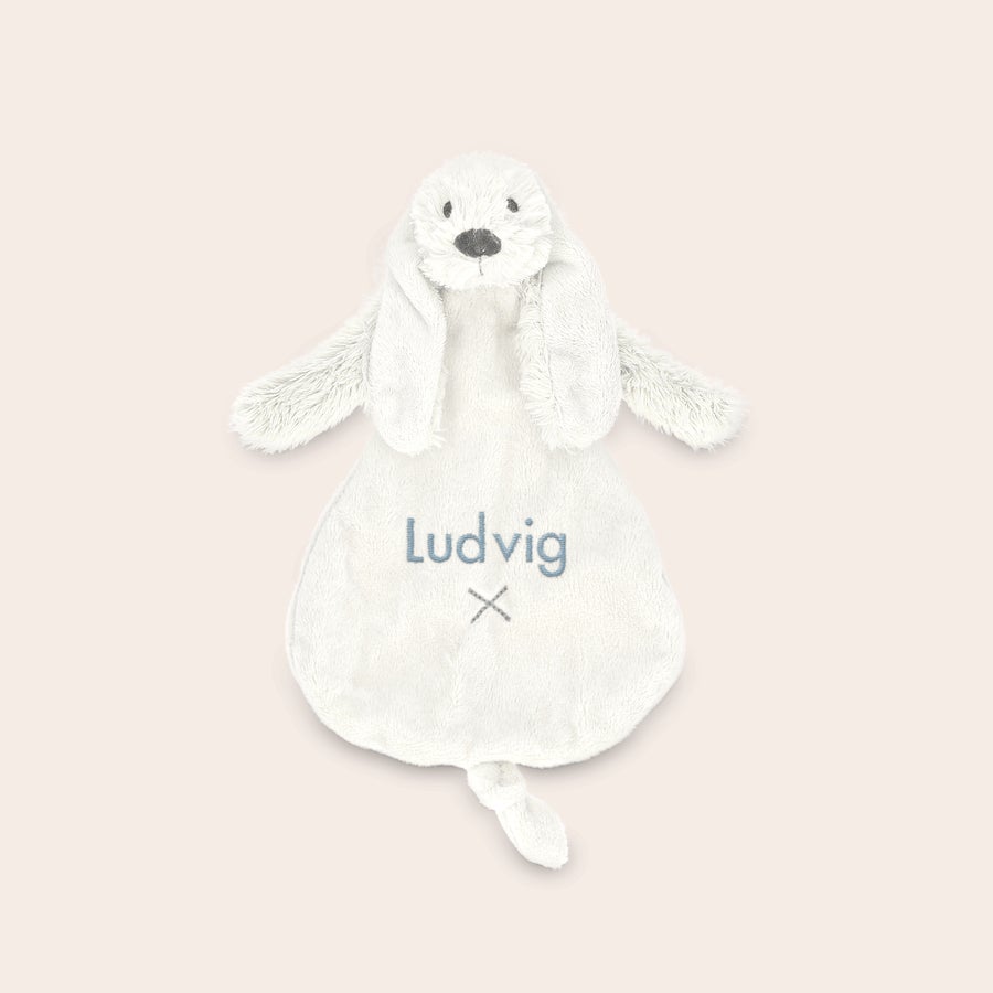 Personlig Rabbit Richie baby-tuttle Vit Rabbit Richie baby-tuttle broderad med namnet Ludvig för att överraska den lilla i ditt liv